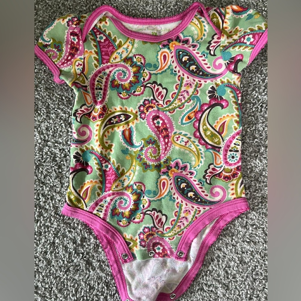 Vera Bradley Pink & Green Paisley One-Piece Bodysuit 9-12m